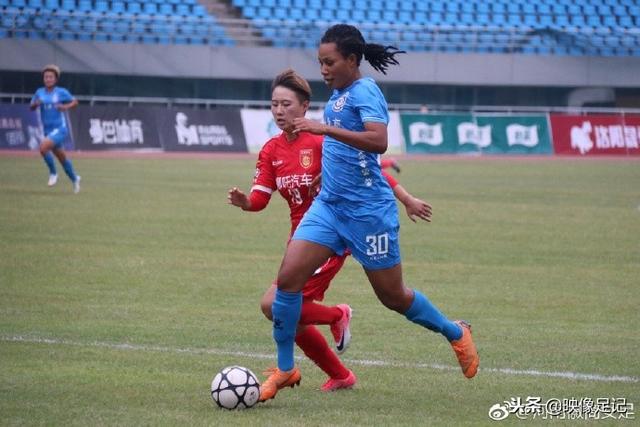 给力！中国三人男篮力克世界第1 张宁独揽11分