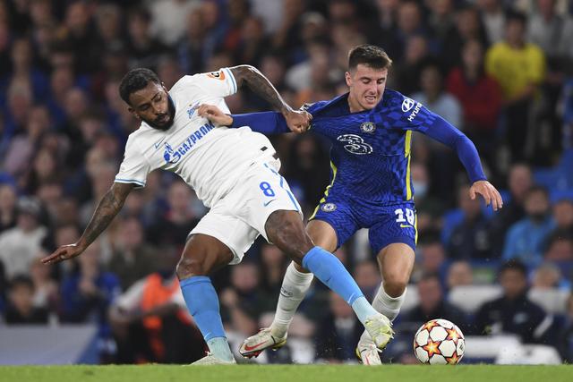 高尔夫天津女子公开赛挥杆 泰国球员纳塔克里塔首轮领跑